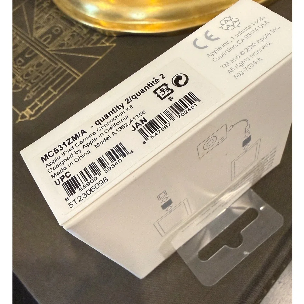 Apple iPad Camera Connection Kit MC531ZM/A‎ New Sealed